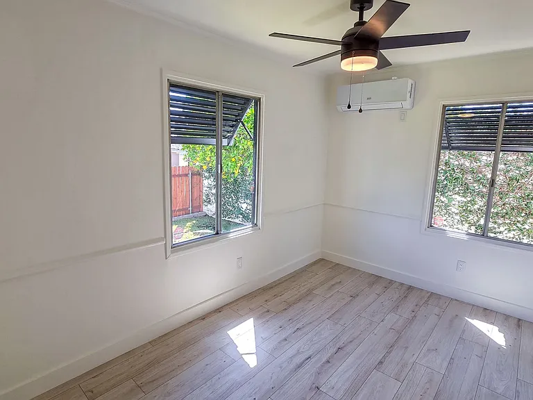 13524 Starbuck St — Photo 10