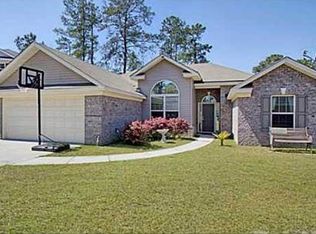 102 Poolside Ln, Savannah, GA 31405