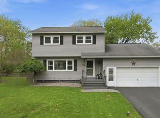 24 Ardencrest Rd, Liverpool, NY 13090