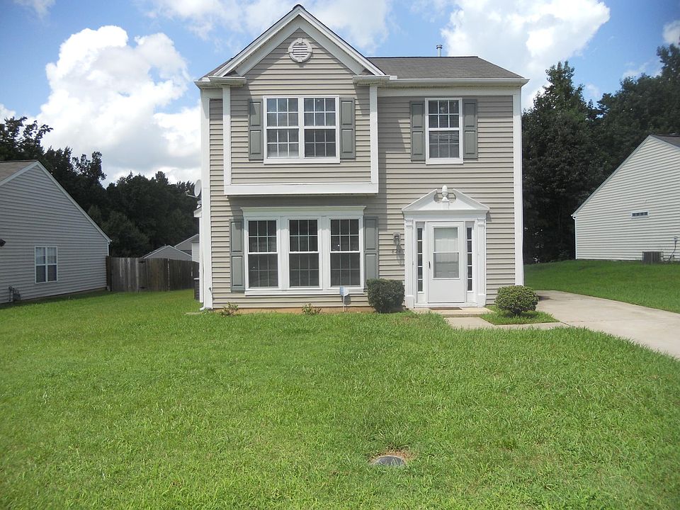 1st image of 824 Blazingwood Dr