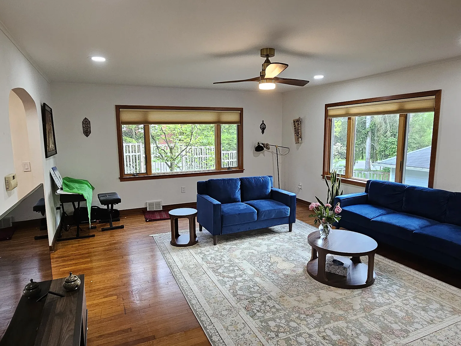 1412 Hanshaw Rd — Photo 3
