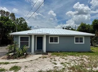 811 24th Street Ct E, Bradenton, FL 34208