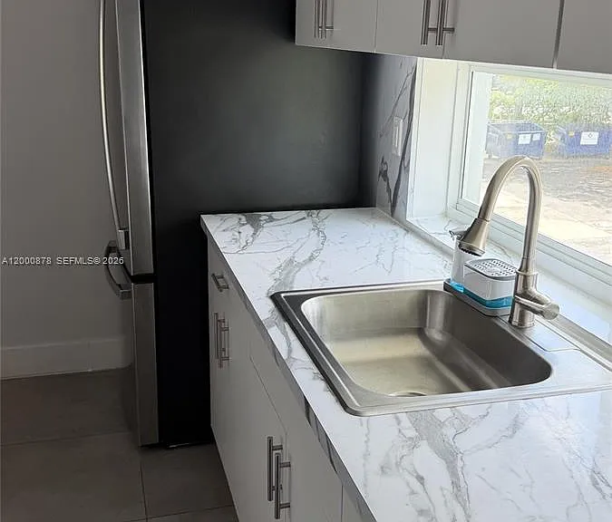 645 Palmetto Dr #12 — Photo 10