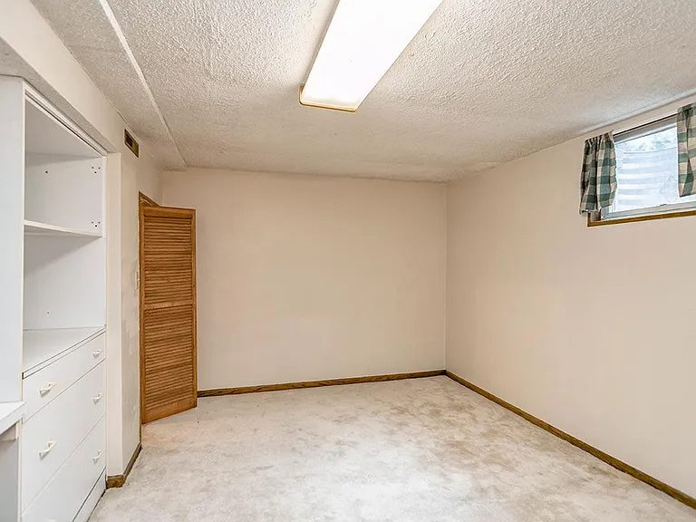 4010 Teri Ln — Photo 19