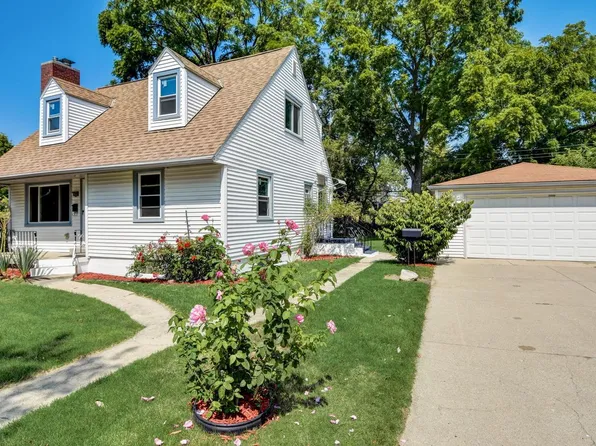 2600 West Ramsey AVENUE, Milwaukee, WI 53221