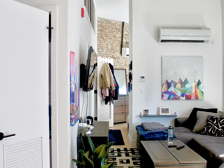 1961 N Milwaukee Ave #210 — Photo 9