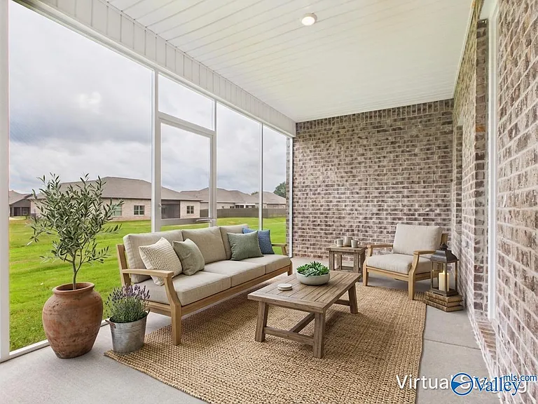 22567 Donahue Dr — Photo 37