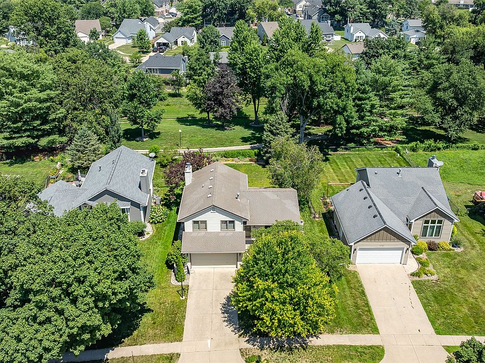 1st image of 5935 Ashland Pl