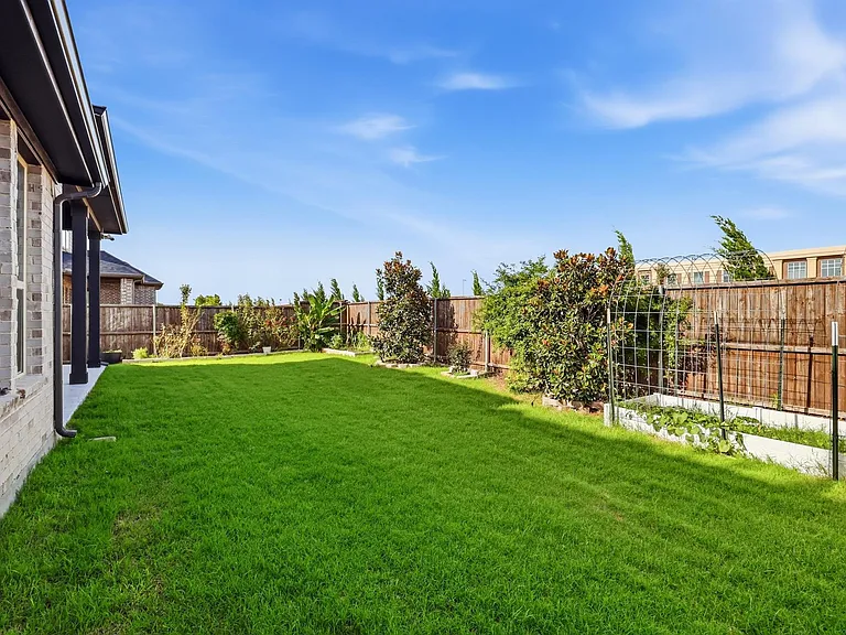 16524 Sage Crest Dr — Photo 45