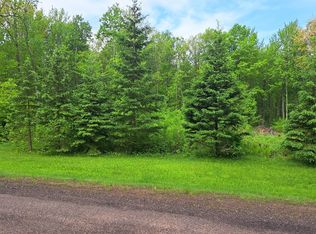 N5009 Degenaar Dr, Spooner, WI 54801