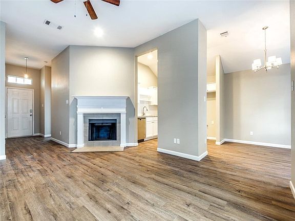 5th image of 2504 Armstrong Dr