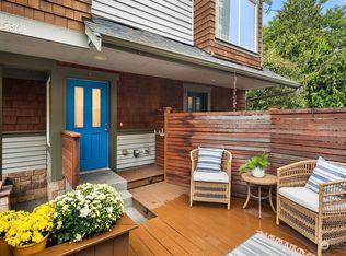 4530 40th Ave SW #B, Seattle, WA 98116