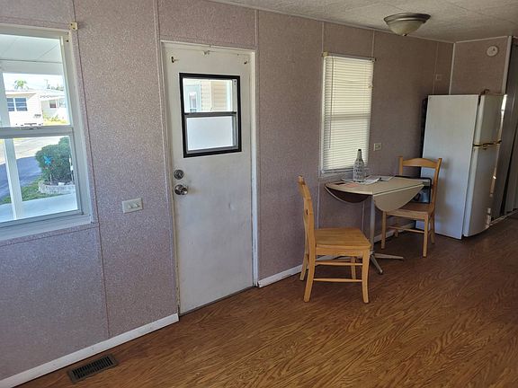2nd image of 2701 34th St N #205
