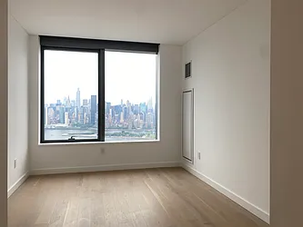 Rented by Chase Global Realty Corp