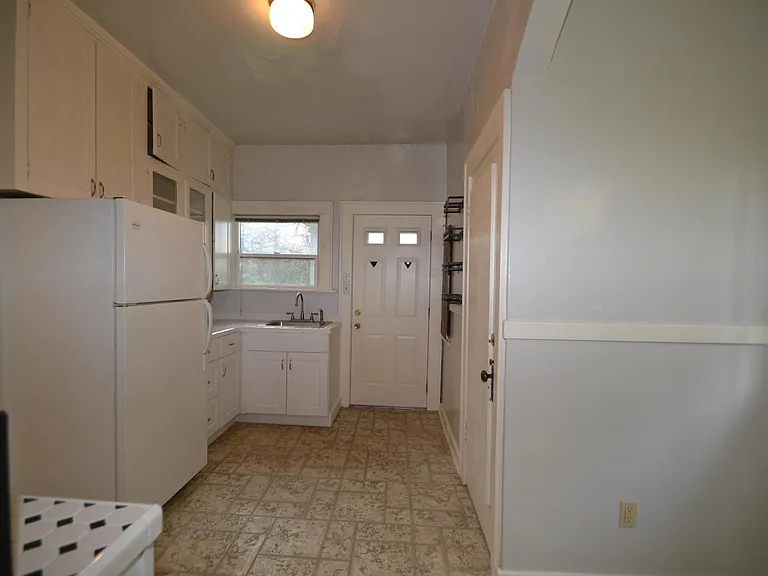 4701 5th Ave NE #1 — Photo 6