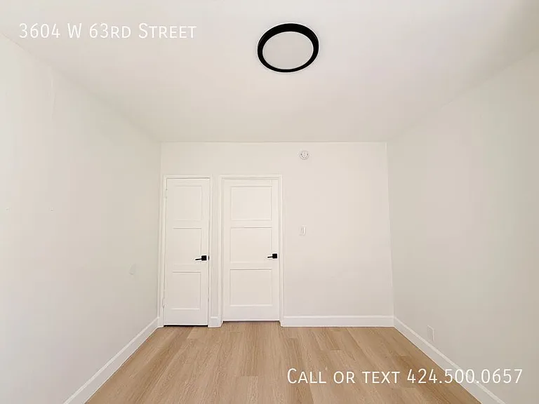 3604 W 63rd St — Photo 9