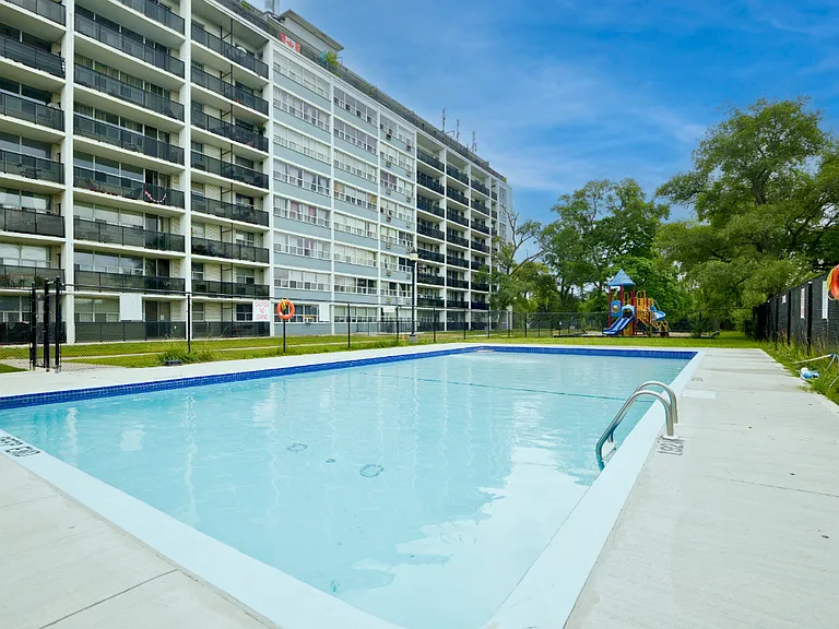 9 Roanoke Rd #7 — Photo 5