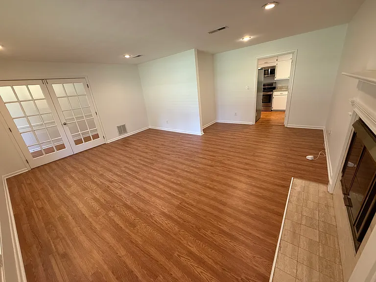 3206 Del Rio Ter — Photo 11