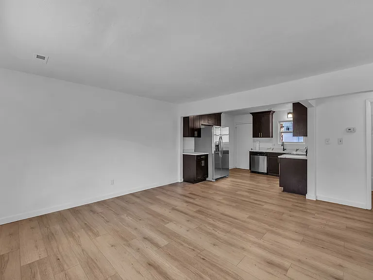 4433 Ocean View Ave #2 — Photo 4