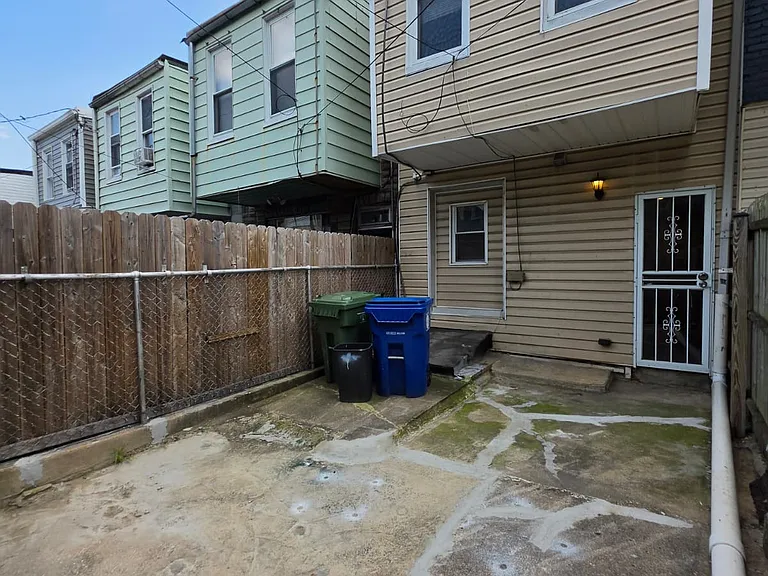 1726 Darley Ave — Photo 28