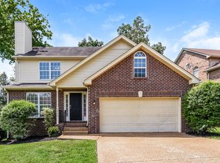 5525 Craftwood Dr, Antioch, TN 37013
