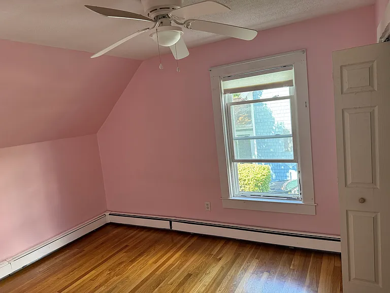 2nd floor 2nd bedroom