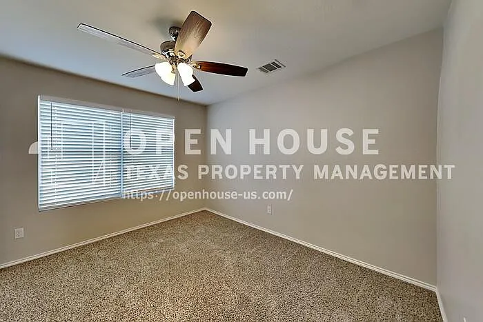 8516 Star Thistle Dr — Photo 14