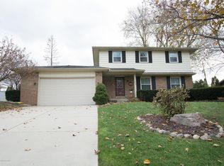 5219 Greenbriar Rd, Lansing, MI 48917