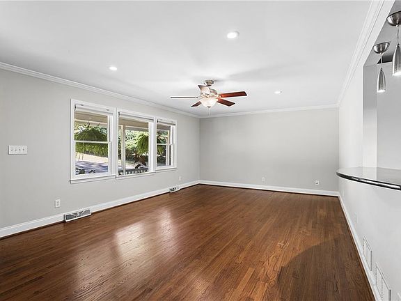 3rd image of 3428 Havalyn Ln