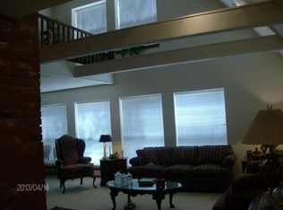 219 W Hillcrest Ln, Hobart, OK 73651