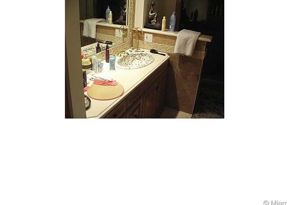 5th image of 5701 Collins Ave APT 1710