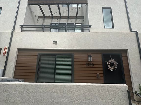 4th image of 2125 Acara Cir