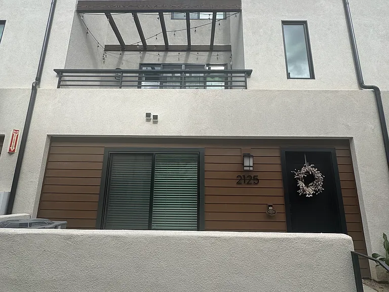 2125 Acara Cir — Photo 4
