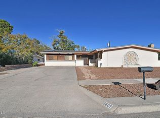 2607 Claude Dove Dr, Las Cruces, NM 88011
