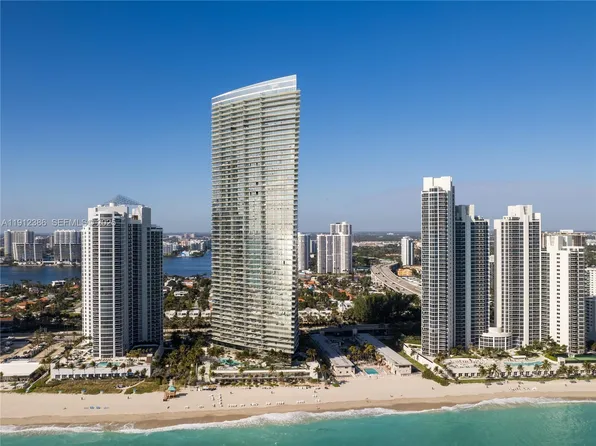 18975 Collins Ave, Sunny Isles Beach, FL