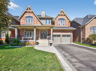 44 Cameron St, Springwater, ON L9X 0S3