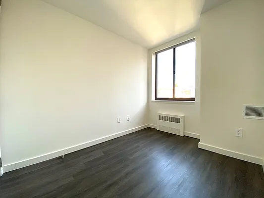 Rented by The Dermot Realty Management Company | media 33