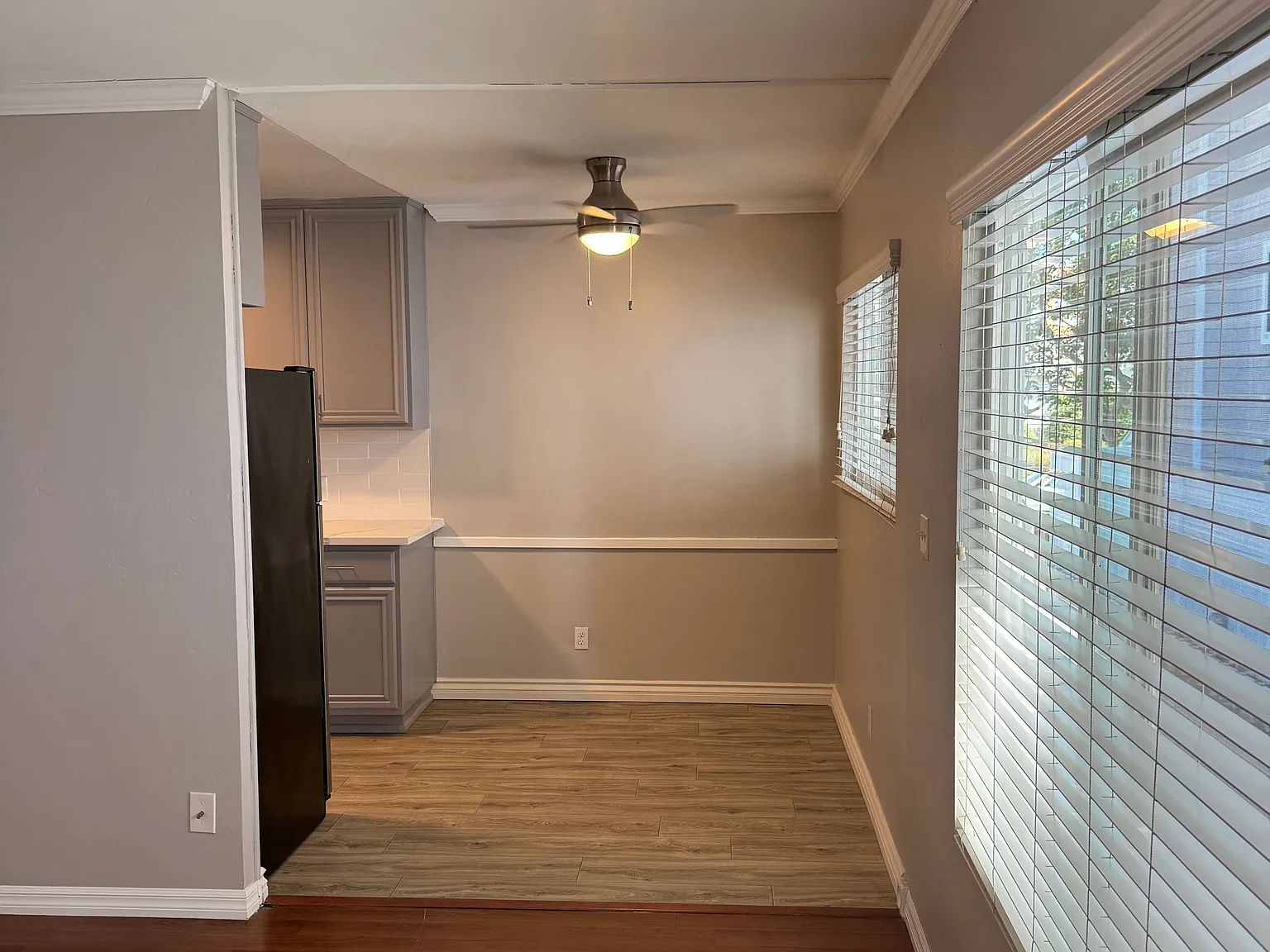 2 bed, 810 sqft, $2,595 — Photo 3