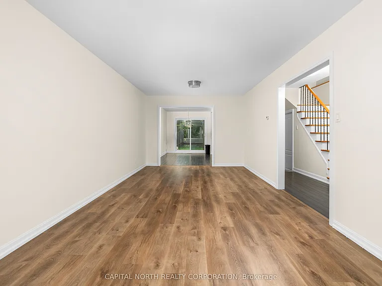 2396 Barcella Cres — Photo 7