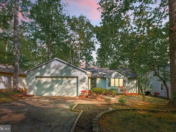 209 Green St, Locust Grove, VA 22508