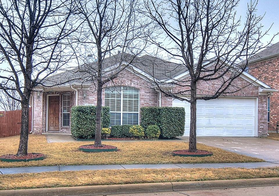 1st image of 11330 Henderson Dr