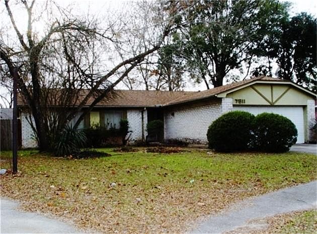 1st image of 7911 Lawn Wood Ln