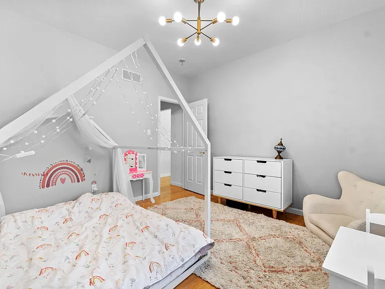 16611 Highland Summit Dr — Photo 32