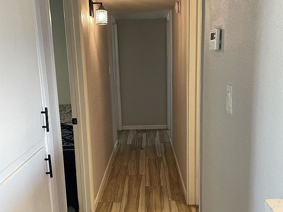 5th image of 2539 N 37th Ave