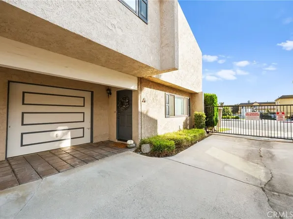 333 W Duarte Rd APT A, Monrovia, CA 91016