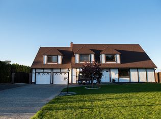 2413 S Edison Pl, Kennewick, WA 99338