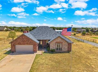 278 NE Coyote Dr, Fletcher, OK 73541