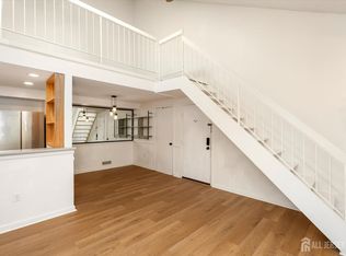 602 Aspen Dr, Plainsboro, NJ 08536
