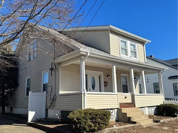 141 Oriole Ave, Pawtucket, RI 02860