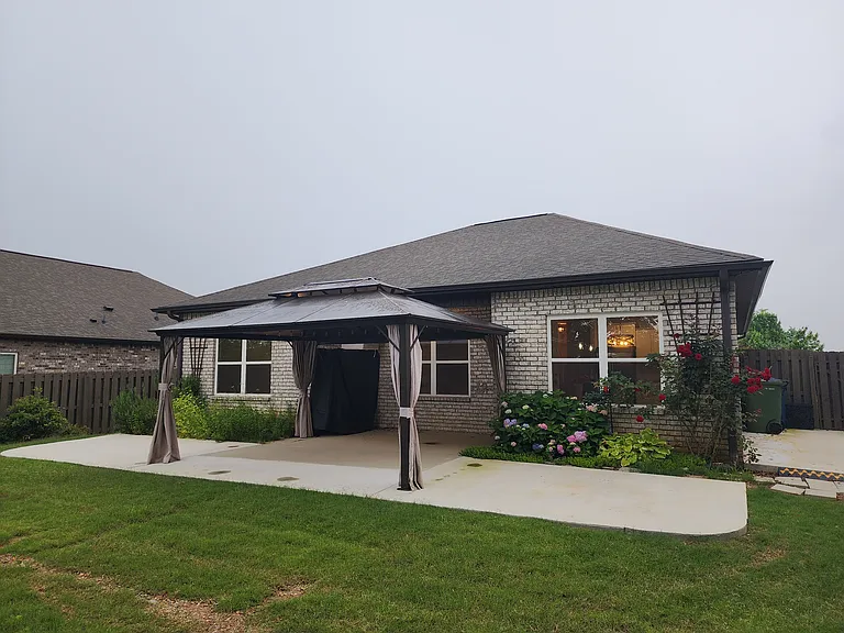 111 Fernhill Dr NW — Photo 29
